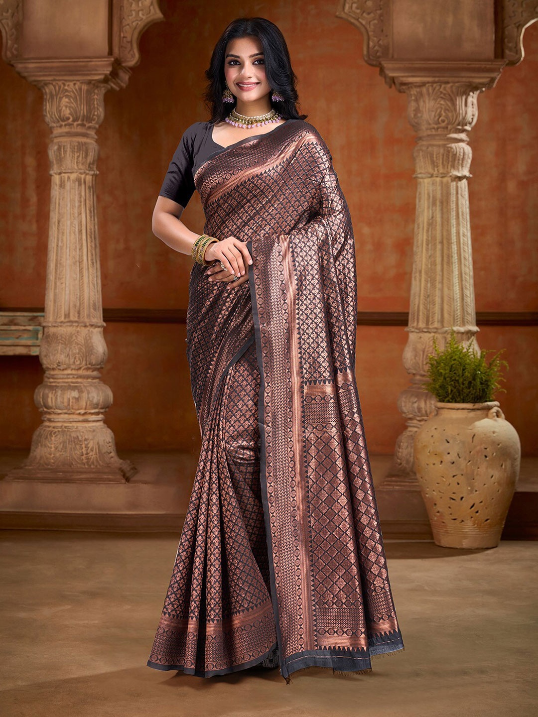 

V3 FASHION STUDIO Ethnic Motifs Zari Art Silk Banarasi Saree, Black