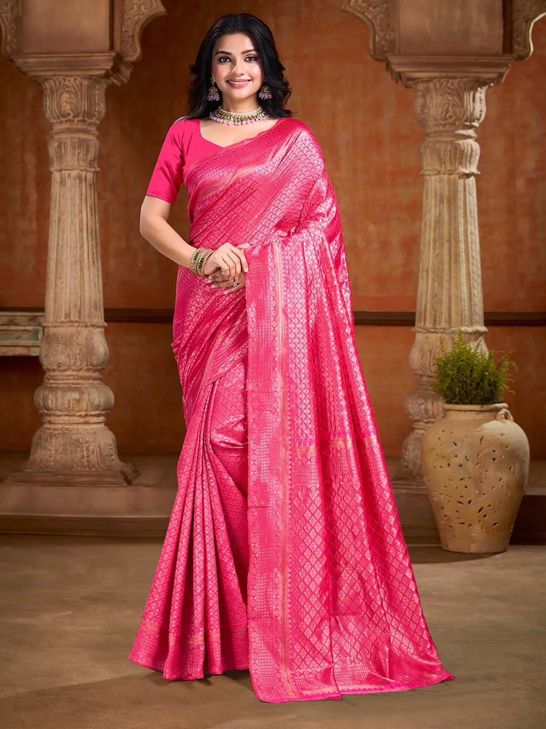 

V3 FASHION STUDIO Ethnic Motifs Zari Art Silk Banarasi Saree, Pink