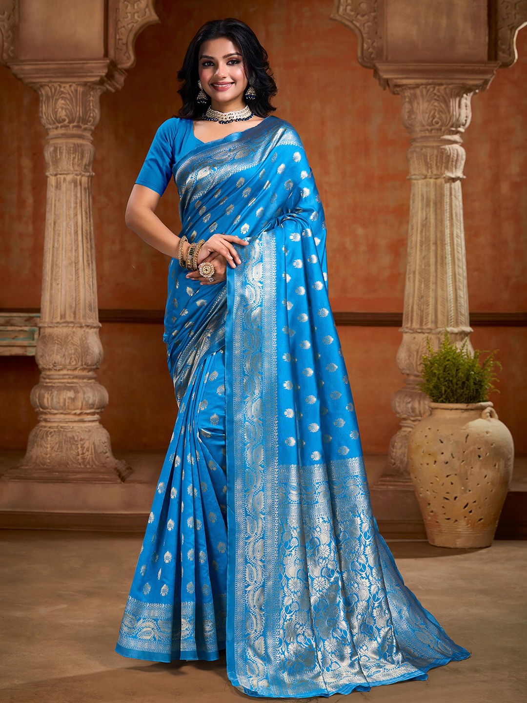 

V3 FASHION STUDIO Ethnic Motifs Zari Art Silk Banarasi Saree, Blue