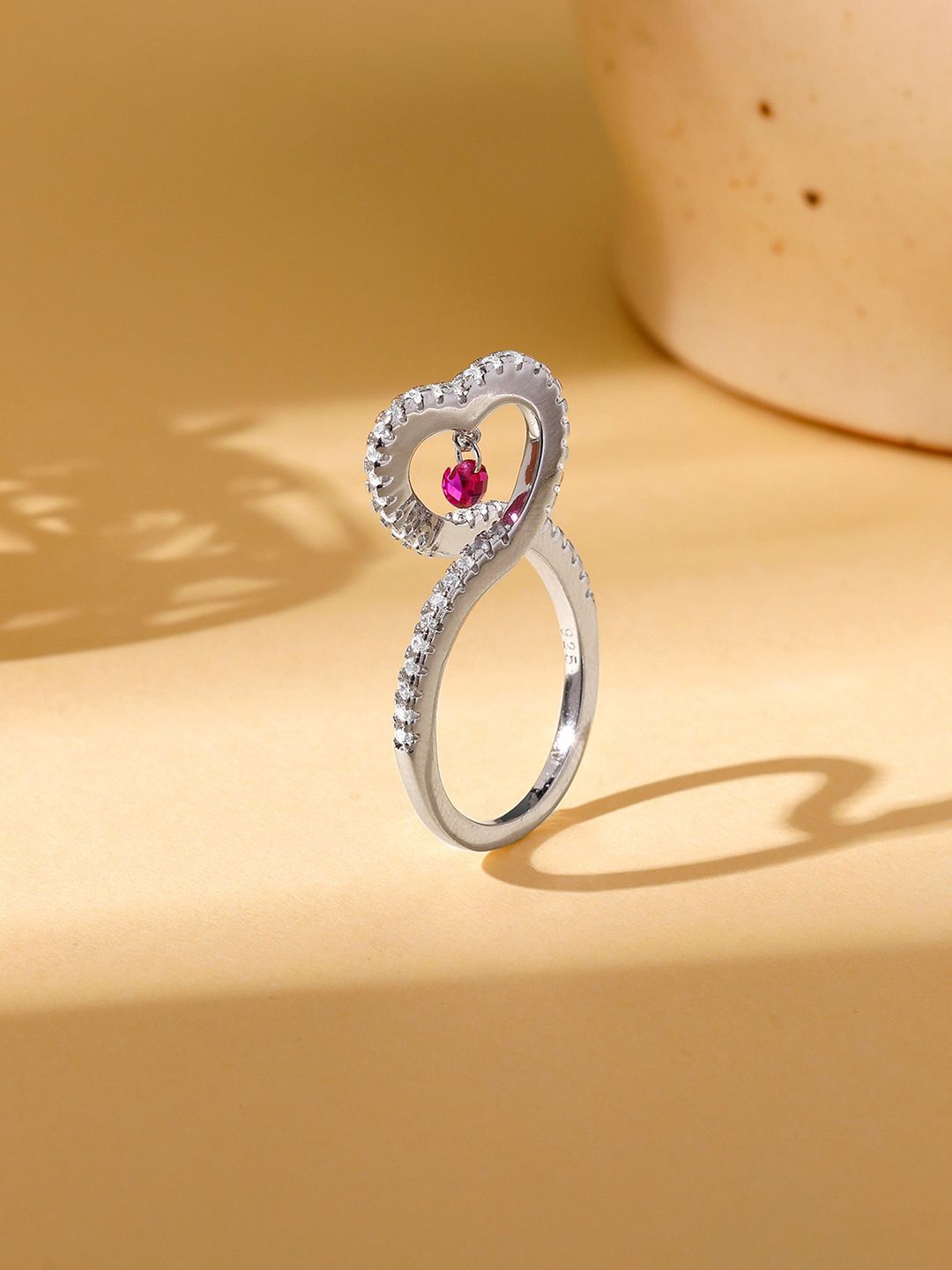 

GIVA 925 Silver Rhodium-Plated Stones Studded Finger Ring