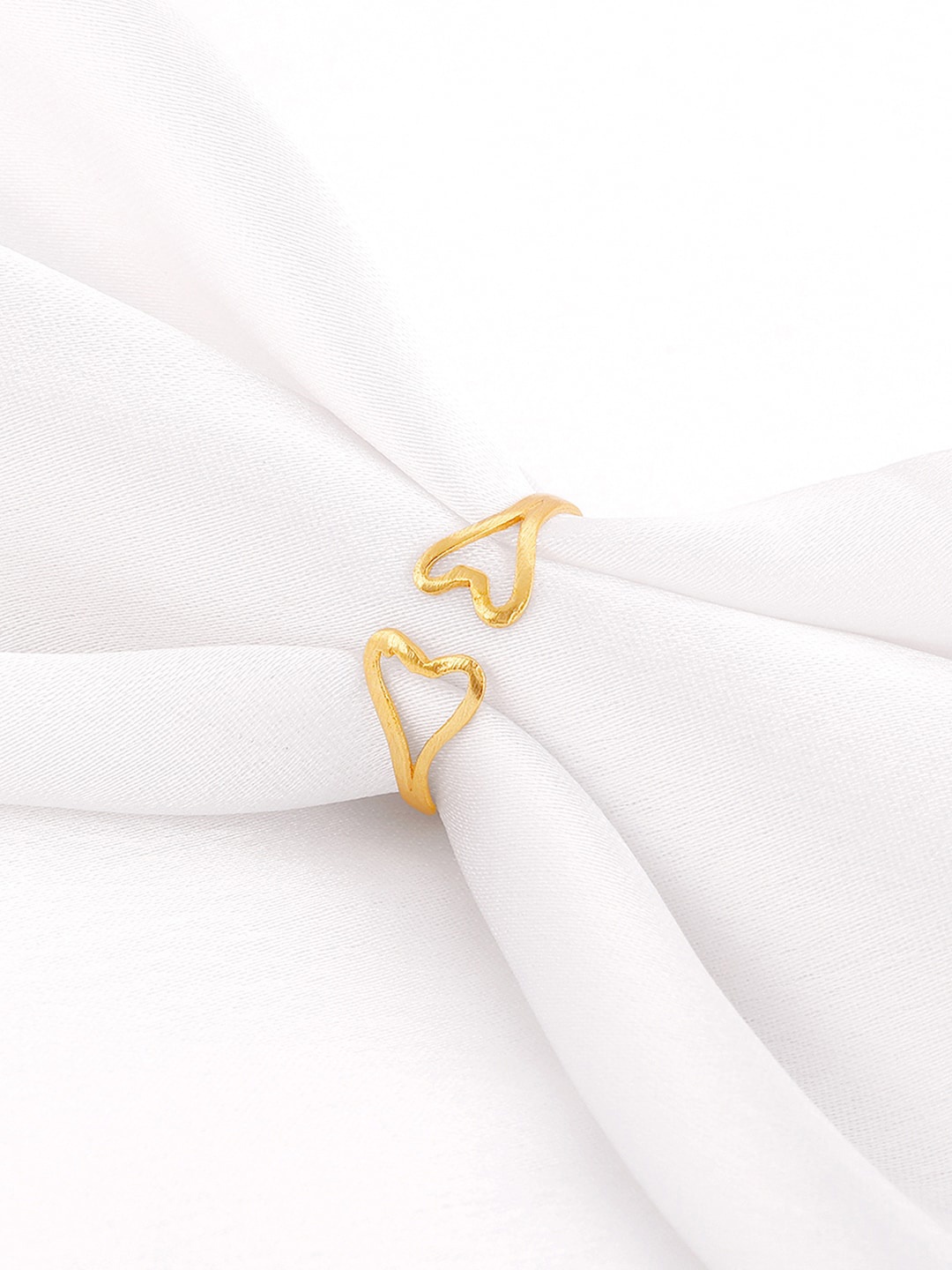 

GIVA 925 Silver Gold-Plated Finger Ring