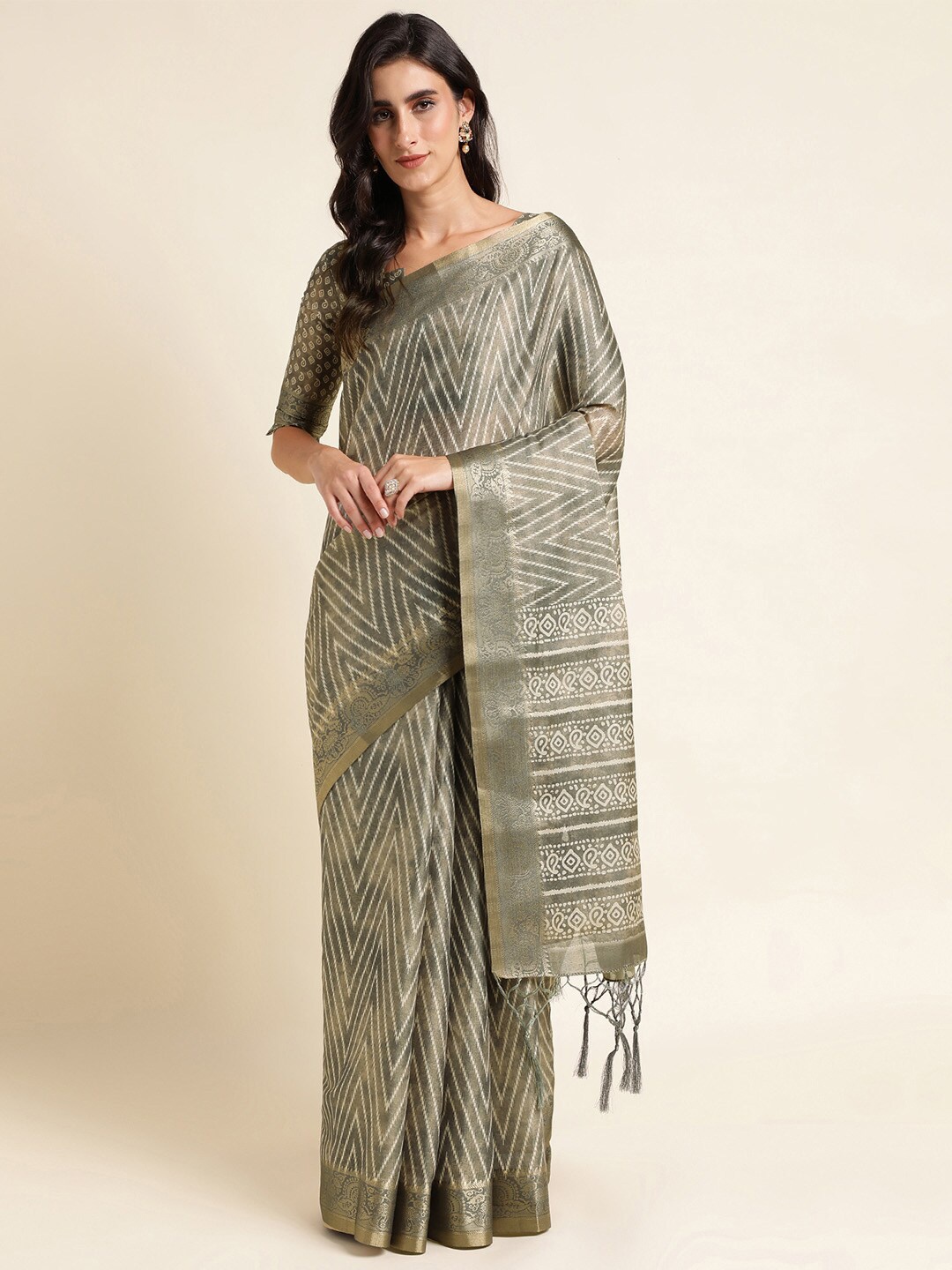 

Ishin Geometric Zari Silk Blend Kanjeevaram Saree, Teal