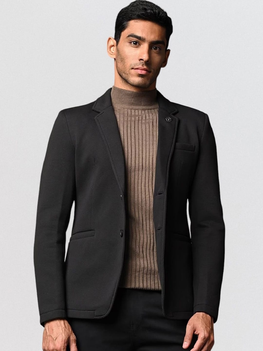 

Fort Collins Notched Lapel Single Breasted Blazer, Black