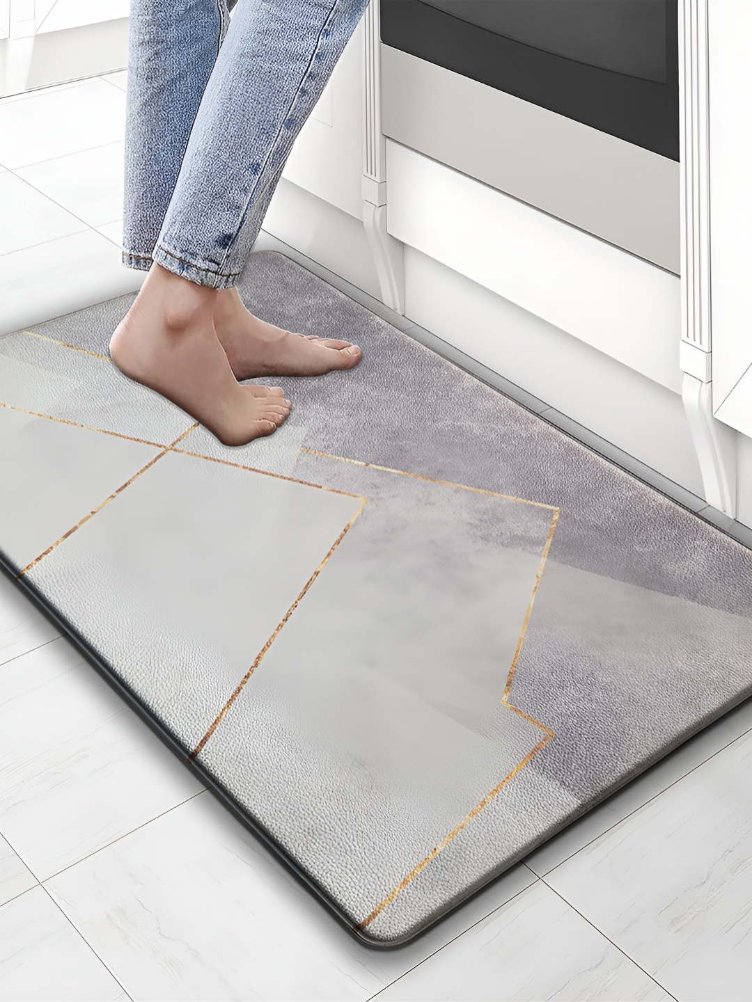 

LUXEHOME INTERNATIONAL Grey Waterproof Anti-Skid Doormats, Metallic