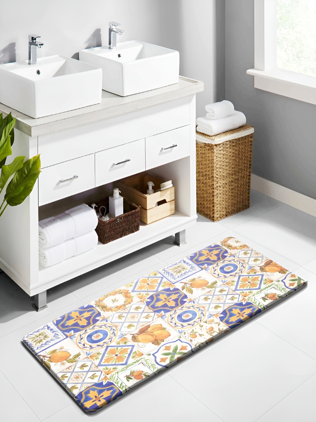 

LUXEHOME INTERNATIONAL Mustard-Yellow Waterproof Floor Runner