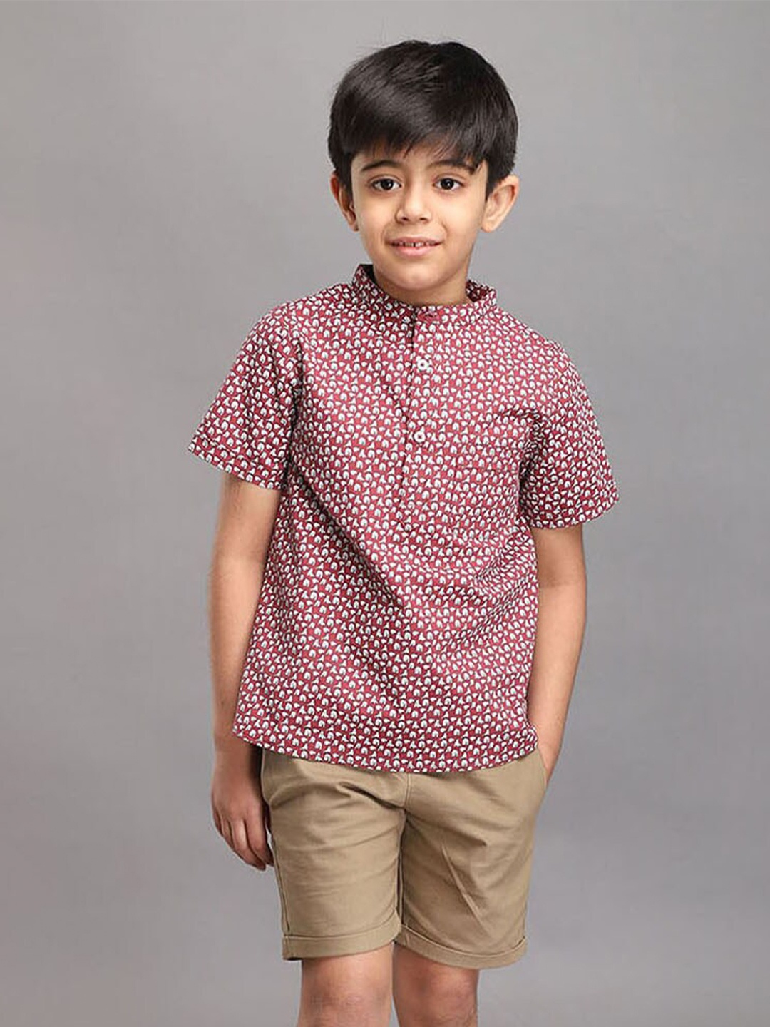 

Biglilpeople Boys Printed Mandarin Collar Pure Cotton Shirt with Shorts, Maroon