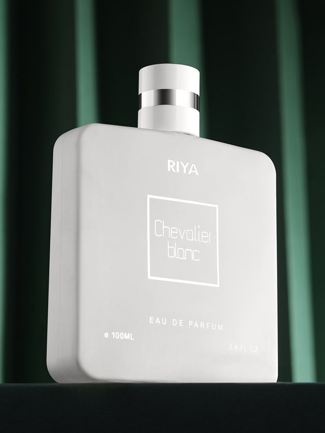 

RIYA Chevalier Blanc Eau De Parfum -100ml, White