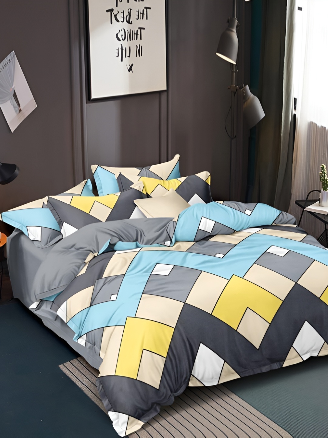 

Laying Style Beige & Blue 4 Pieces Geometric Double King Regular Bedding Set