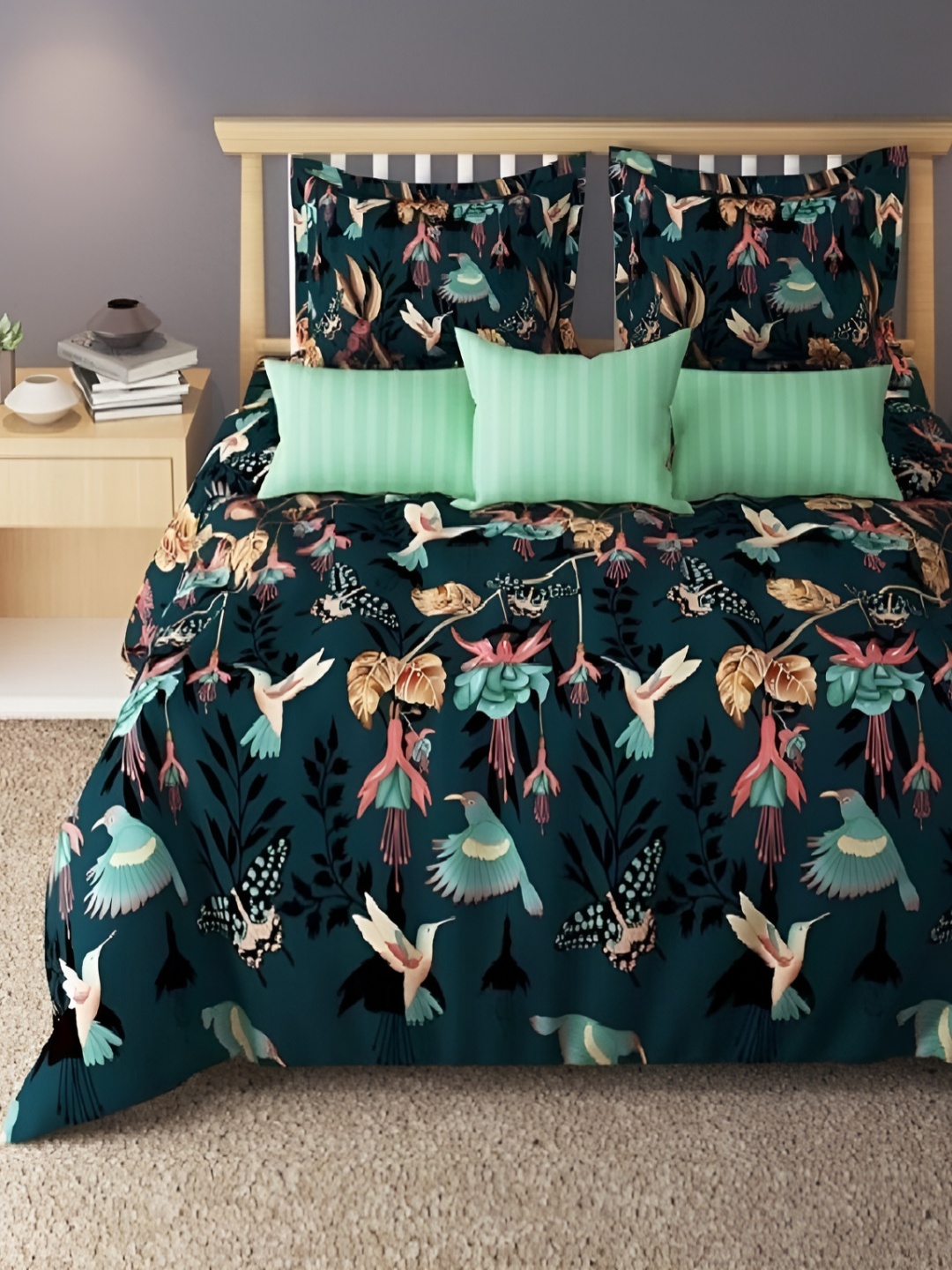 

Laying Style Green & Pink 4 Pieces Floral Double King Bedding Set