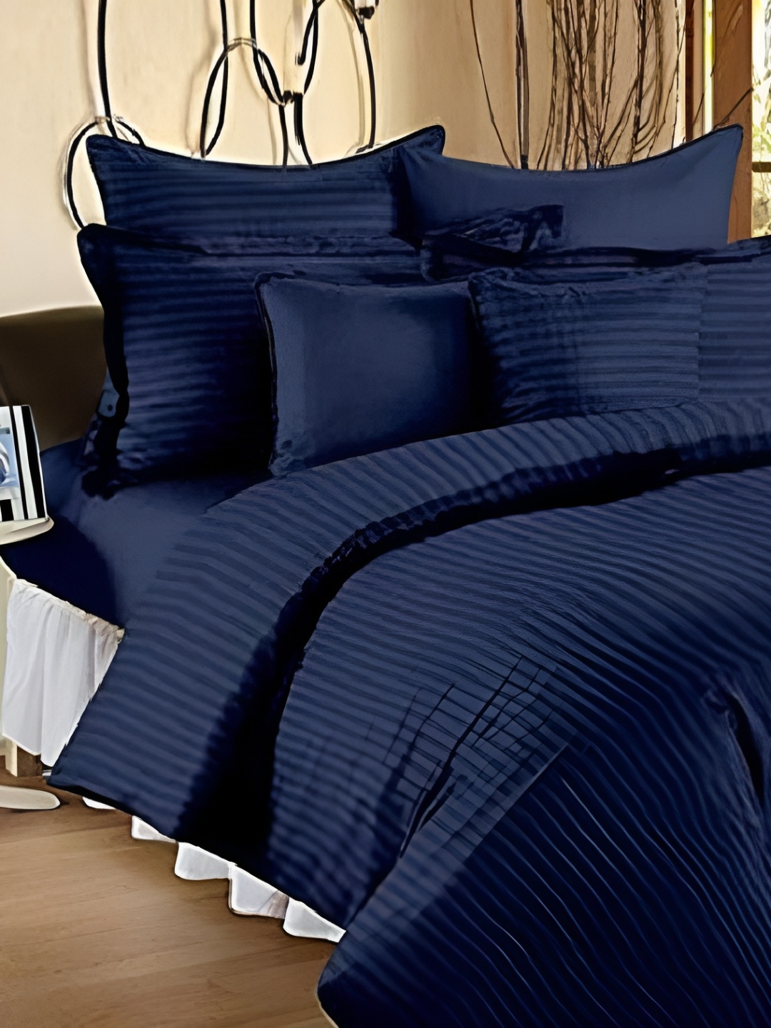 

Laying Style Blue Striped 4 Piece Double King Bedding Set