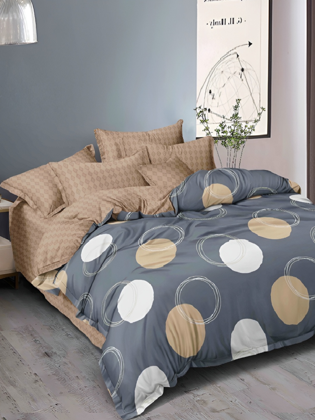 

Laying Style Beige & Grey 4 Pieces Geometric Printed Double King Regular Bedding Set