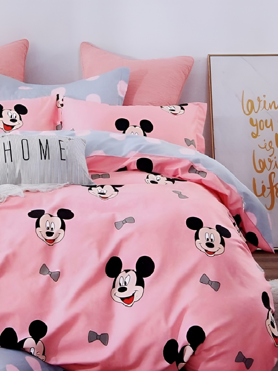 

Laying Style Pink & Black Abstract 4 Piece Double King Bedding Set