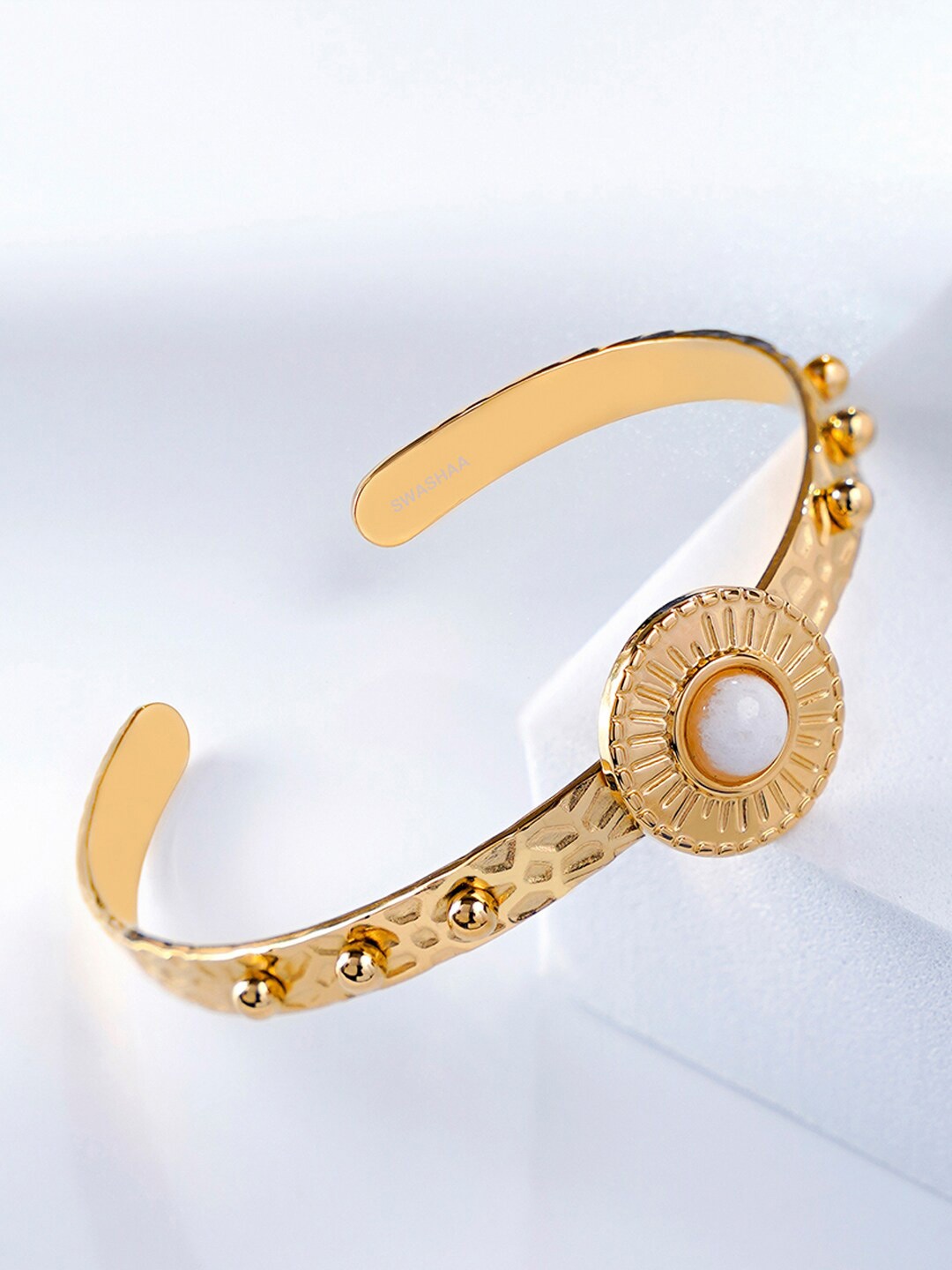

SWASHAA 18K Gold-Plated Cuff Bracelet