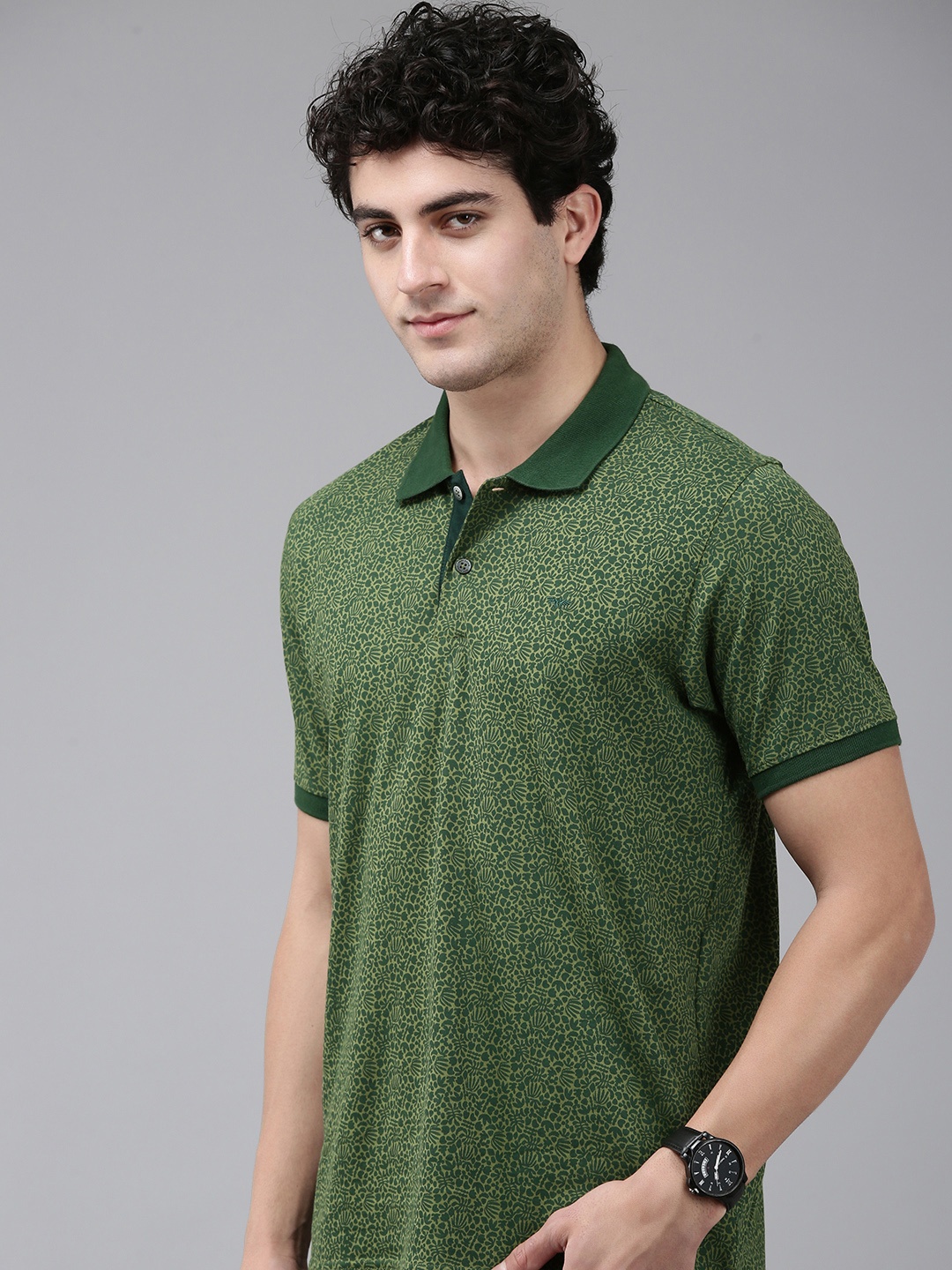 

Park Avenue Floral Printed Polo Collar Pure Cotton Slim Fit T-shirt, Green