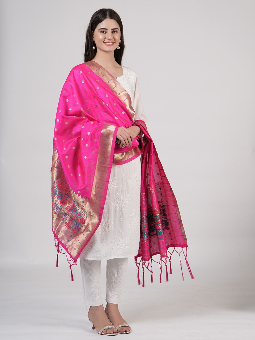 

MUFFLY Ethnic Motifs Woven Design Silk Dupatta, Pink