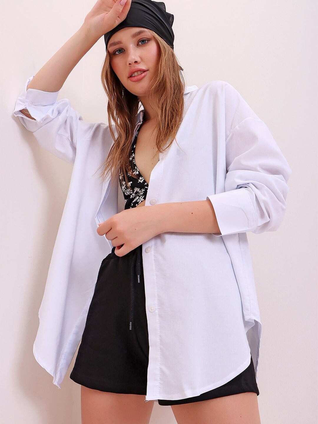 

Fab Star Comfort Oversized Spread Collar Cotton Shirt, White