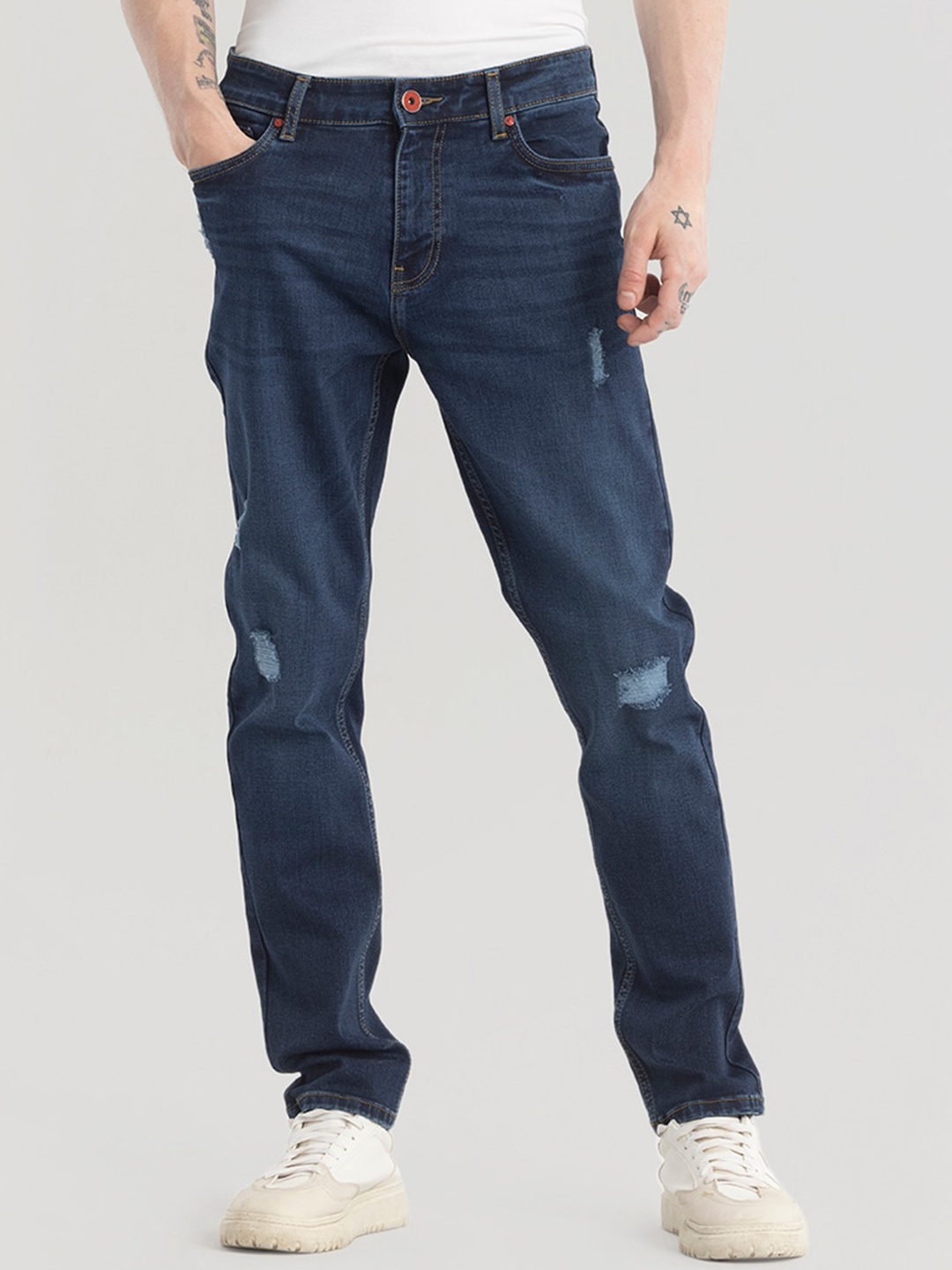 

Snitch Men Navy Blue Jean Slim Fit Mid-Rise Mildly Distressed Light Fade Cotton Jeans