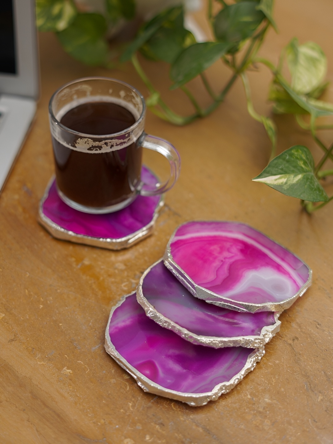 

HOMEARTE Pink 4 Pieces Agate Stone Coasters