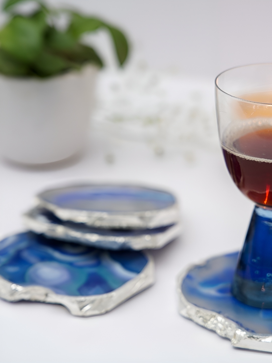 

HOMEARTE Blue 4 Pieces Agate Stone Coasters
