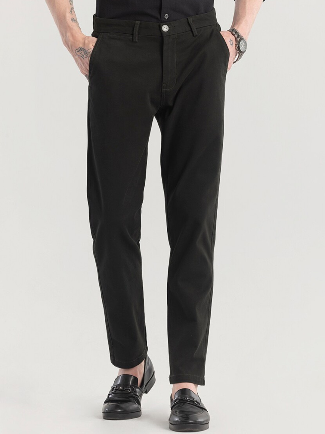 

Snitch Men Black Slim Fit Mid-Rise Cotton Formal Trousers