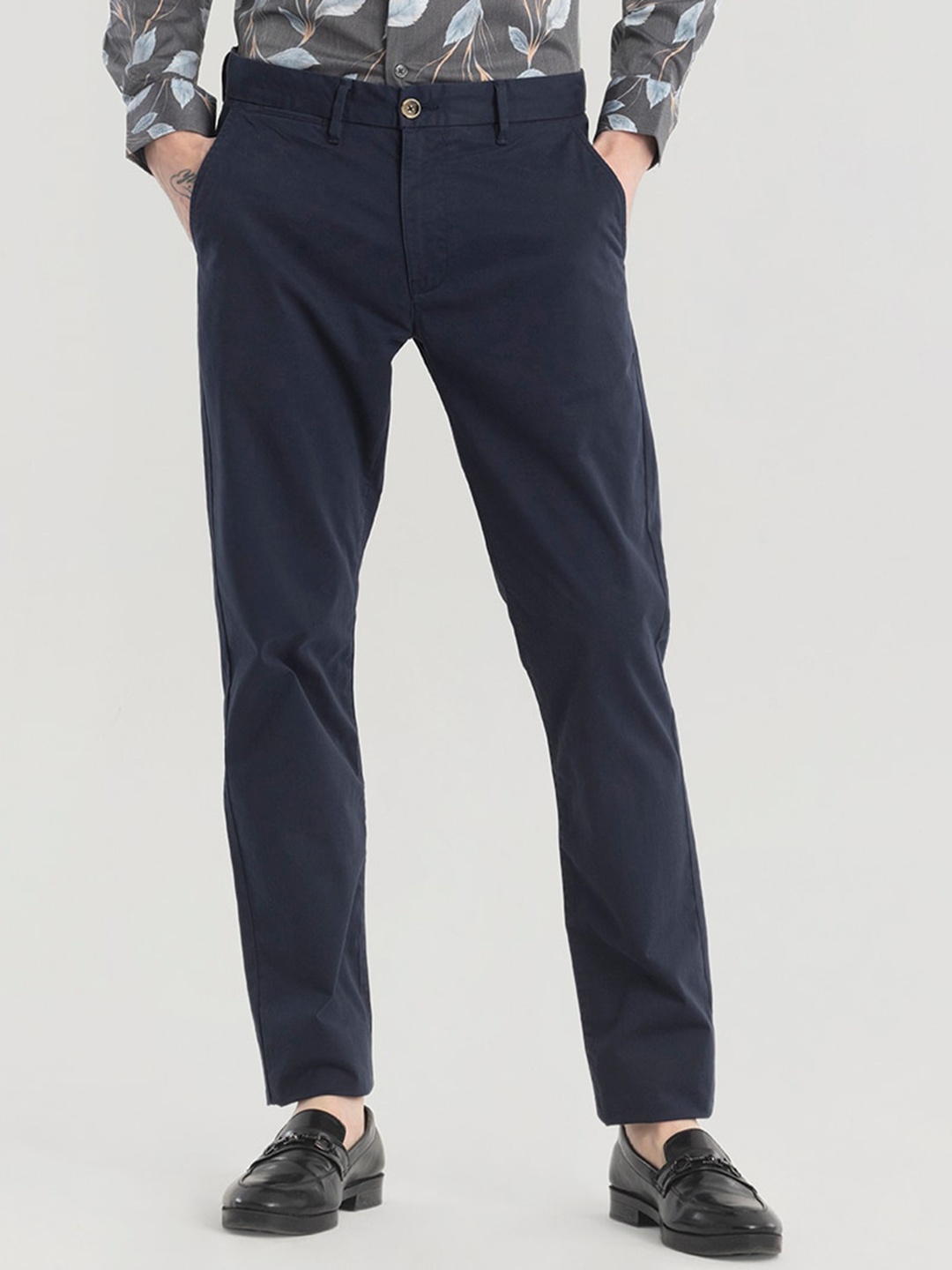 

Snitch Men Navy Blue Slim Fit Mid-Rise Cotton Formal Trousers