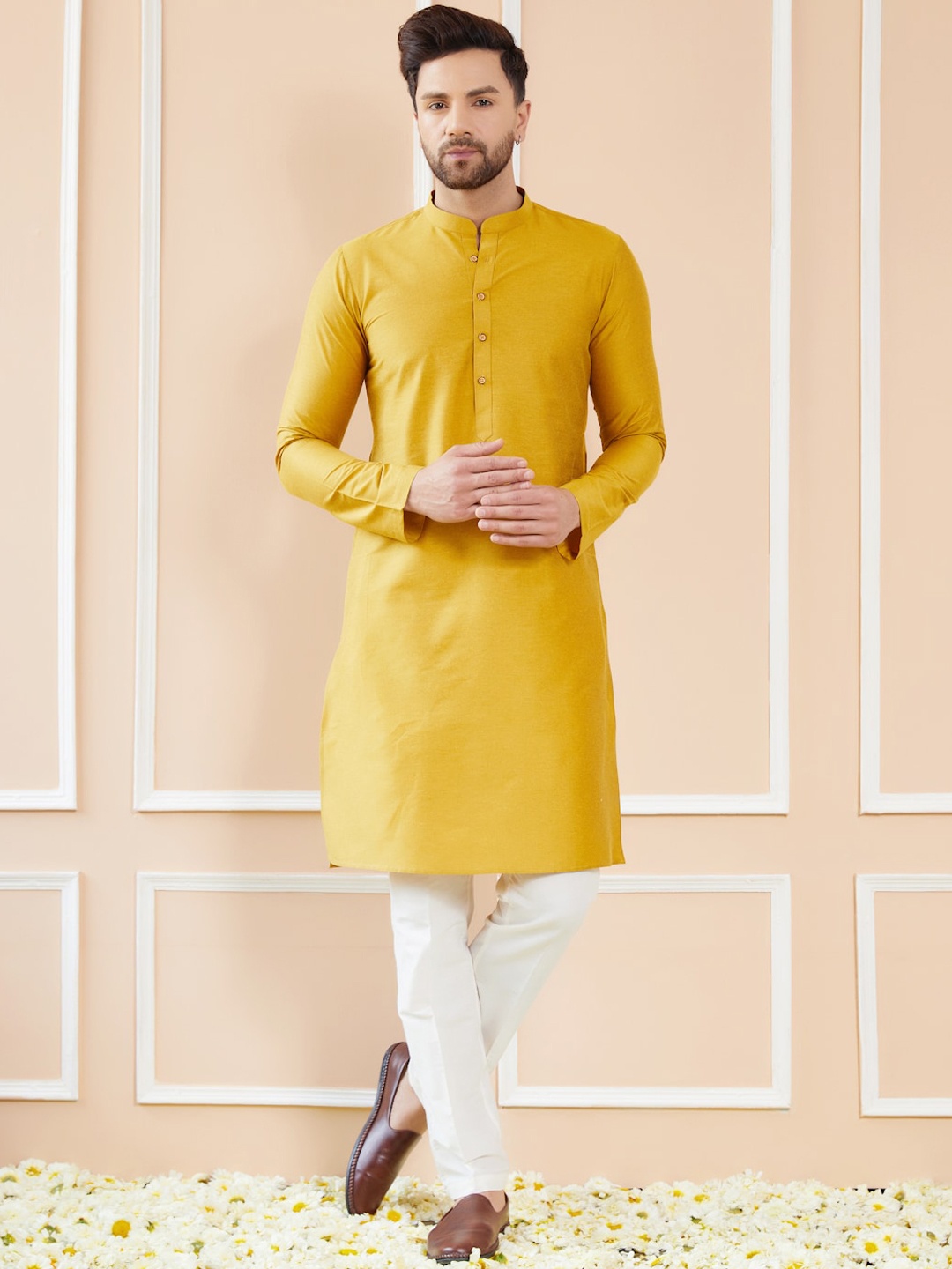 

See Designs Long Sleeves Mandarin Collar Cotton Thread Work Kurta, Yellow