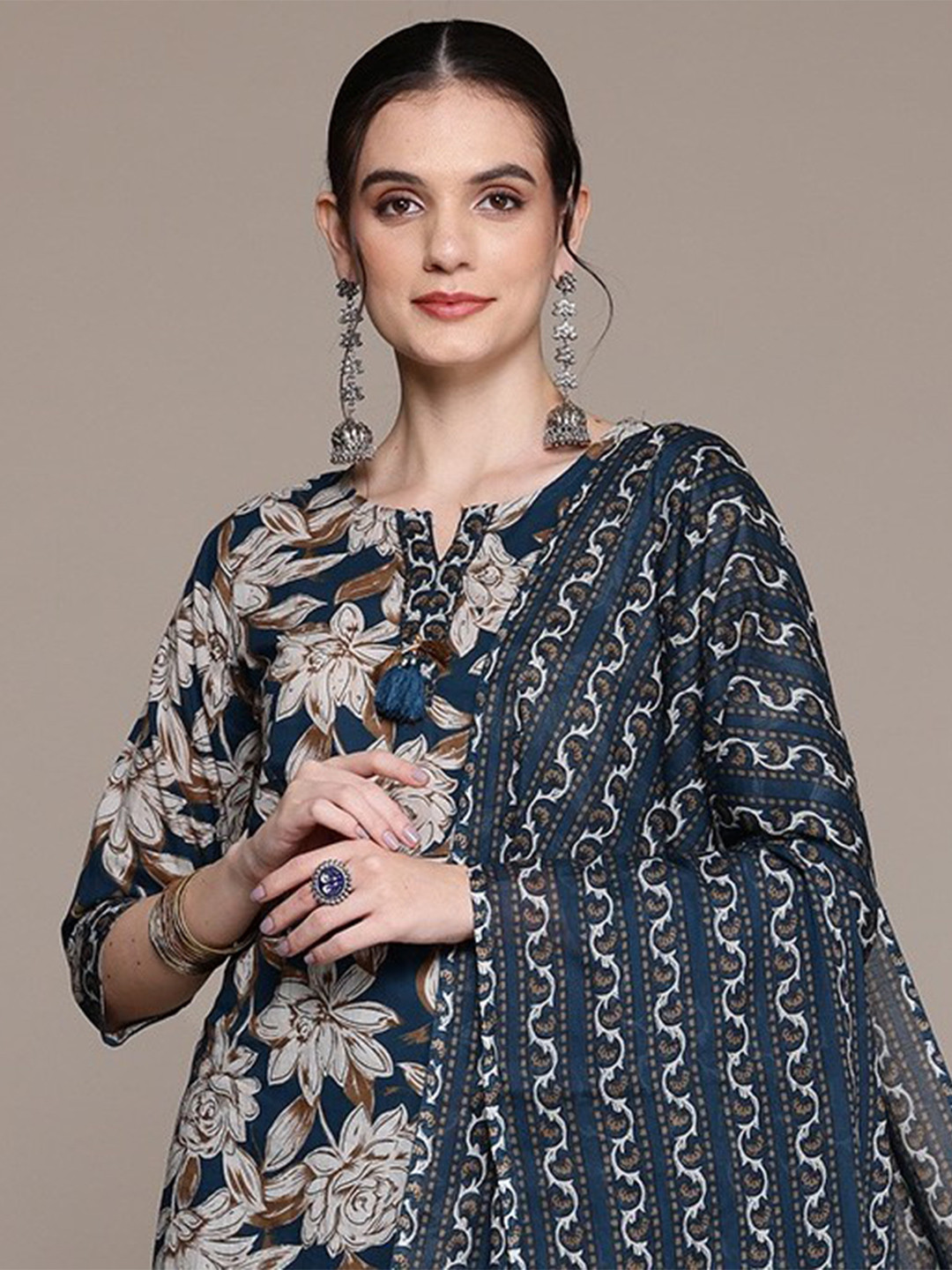 

Readiprint Women Floral Printed Regular Sequinned Pure Cotton Kurta with Trousers & With Dupatta, Blue