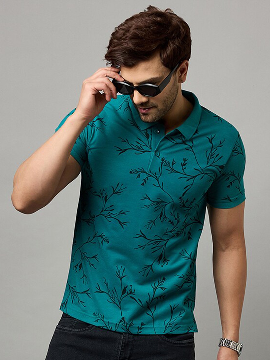 

Zigo Floral Printed Polo Collar Casual T-shirt, Lime green