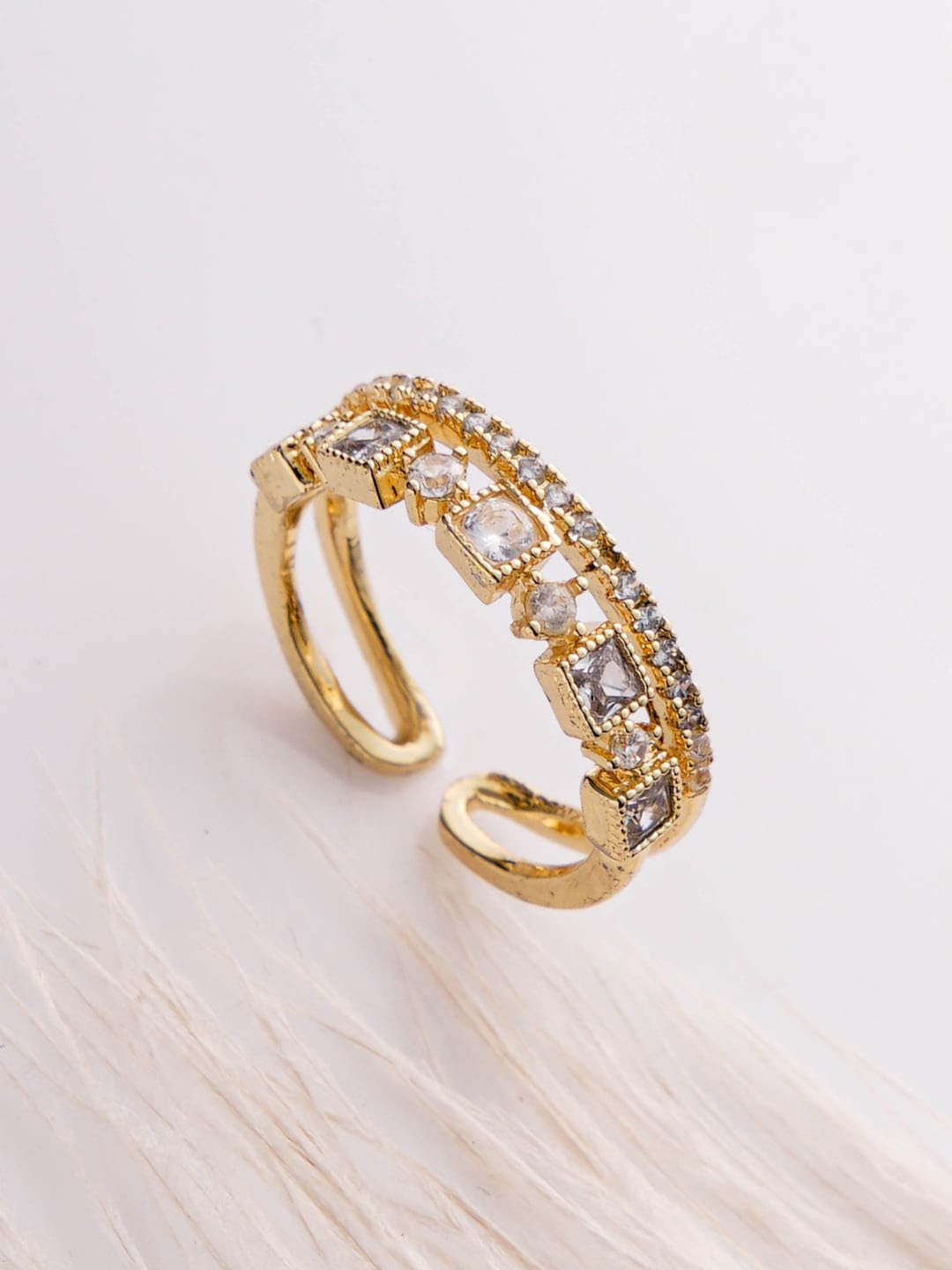 

SWASHAA Gold-Plated Artificial Stones-Studded Square-Design Finger Ring