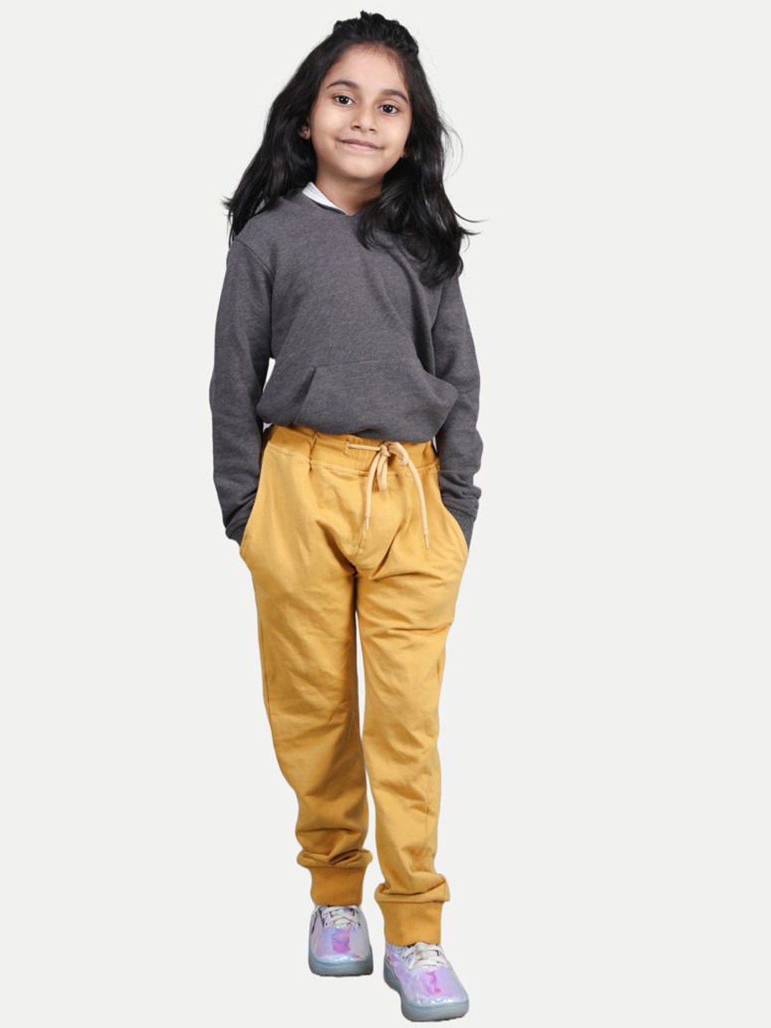 

BAESD Girls Mid-Rise Joggers, Yellow