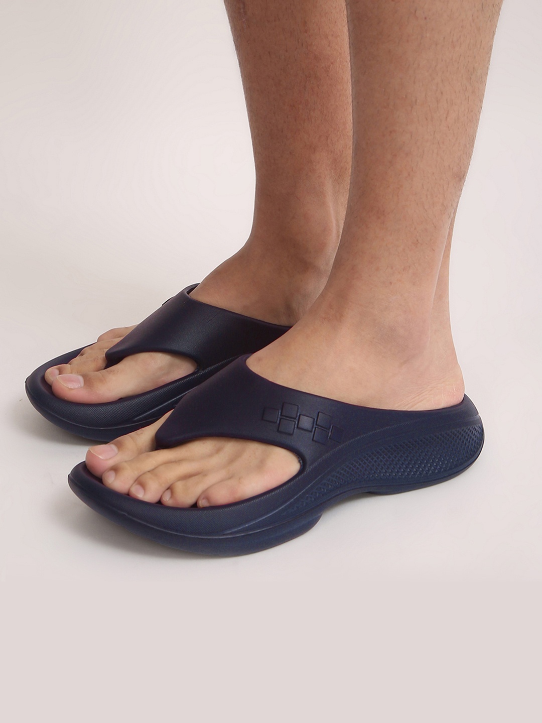 

yoho Men PILO Vibrant EVA Flip Flop, Navy blue