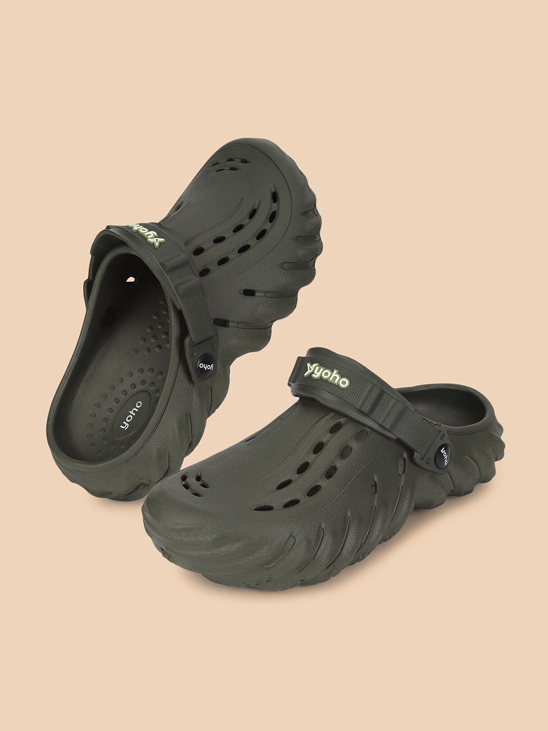 

yoho Men Textured Clogs, Olive