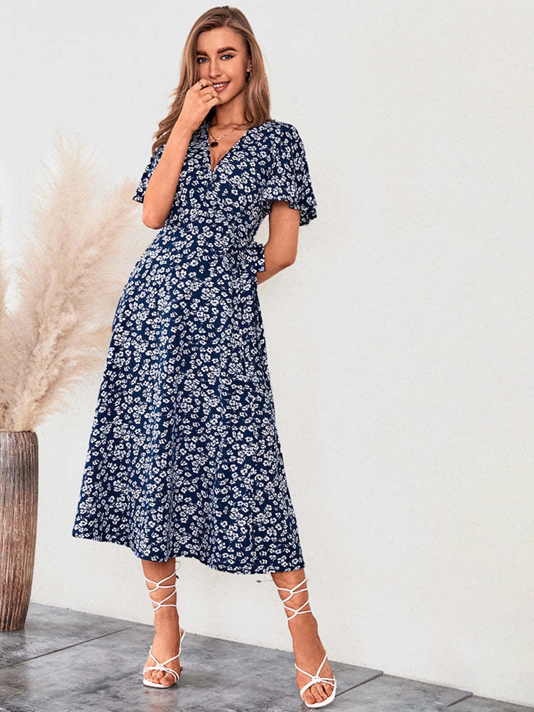 

StyleCast Navy Blue V Neck Floral Printed Flared Sleeve Wrap Dress