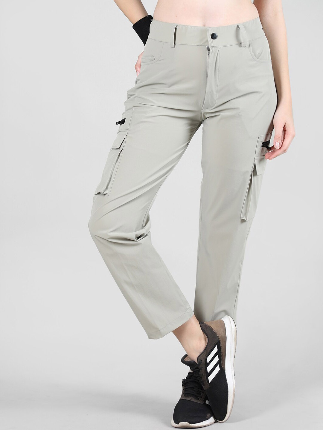 

The Roadster Lifestyle Co. Women Grey Mid Rise Regular Fit Track Pants