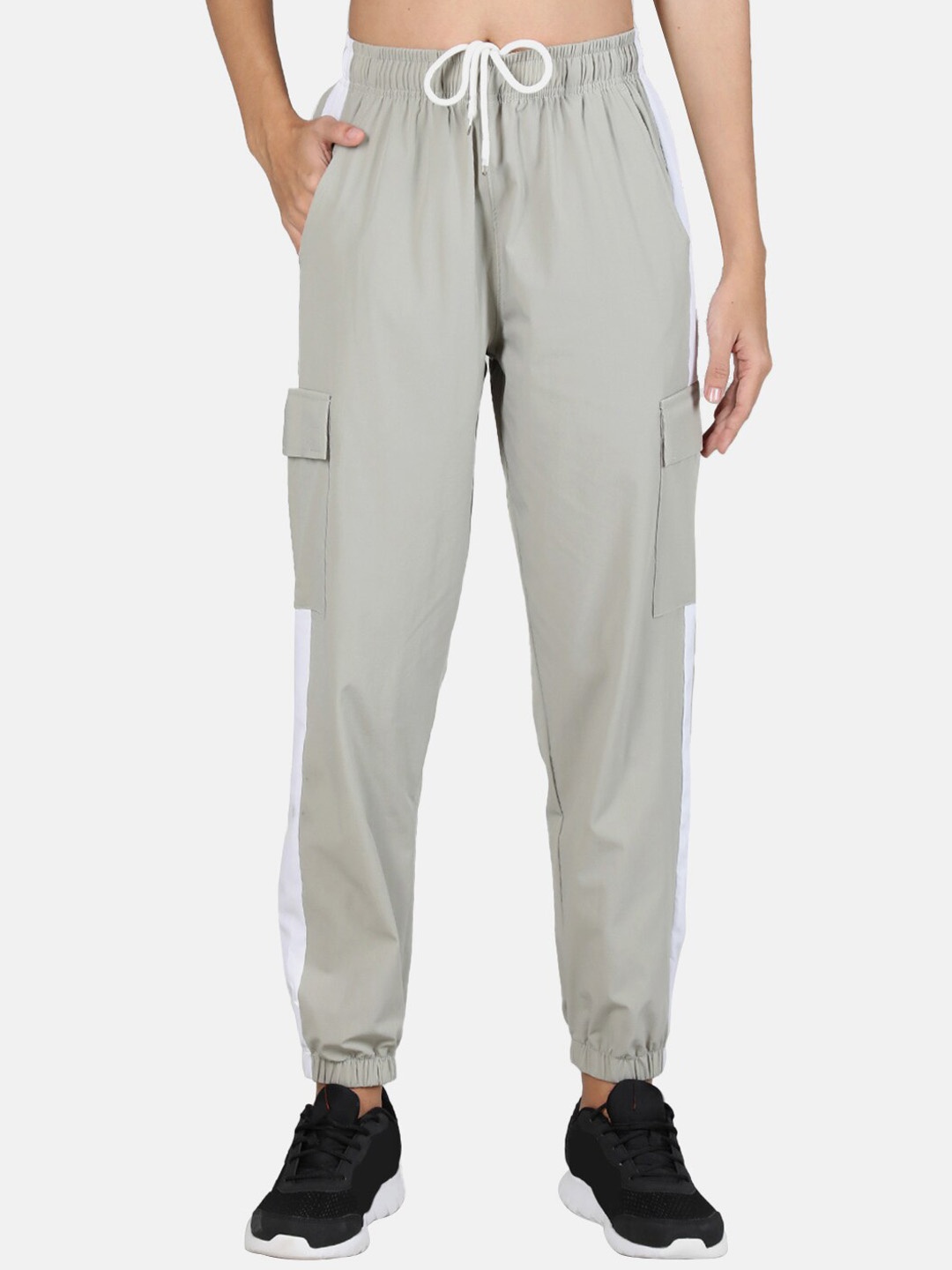 

The Roadster Lifestyle Co. Women Grey Mid-Rise Running Track Pant