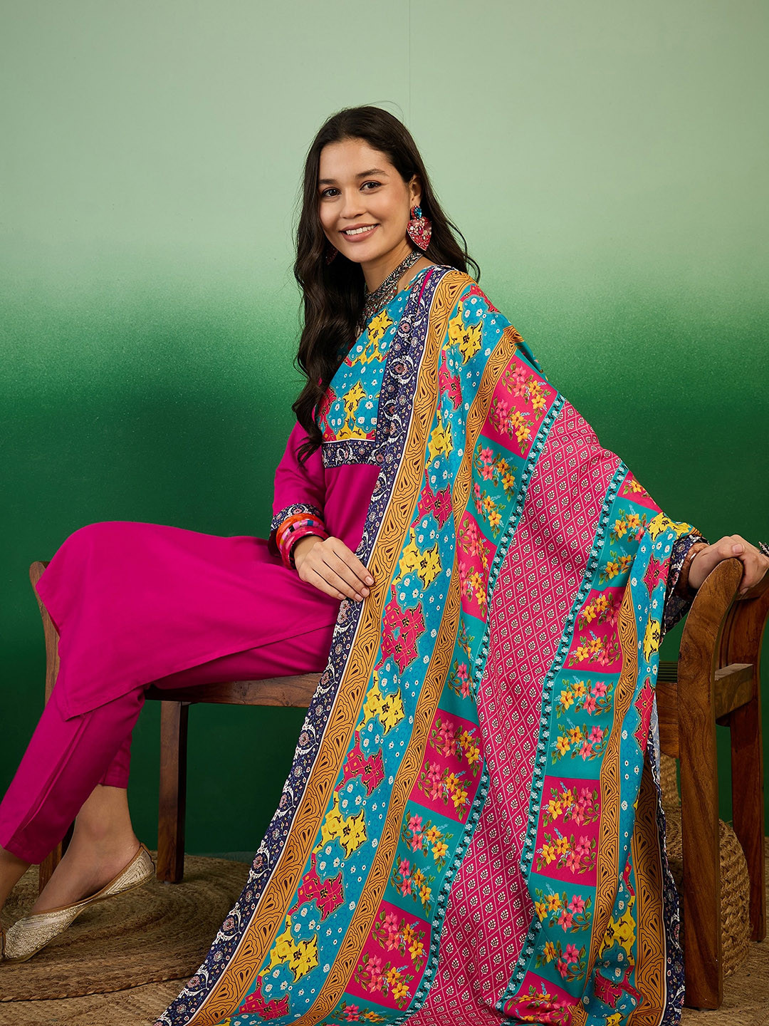 

Sangria Ethnic Motifs Printed Straight Kurta With Trouser & Dupatta, Pink