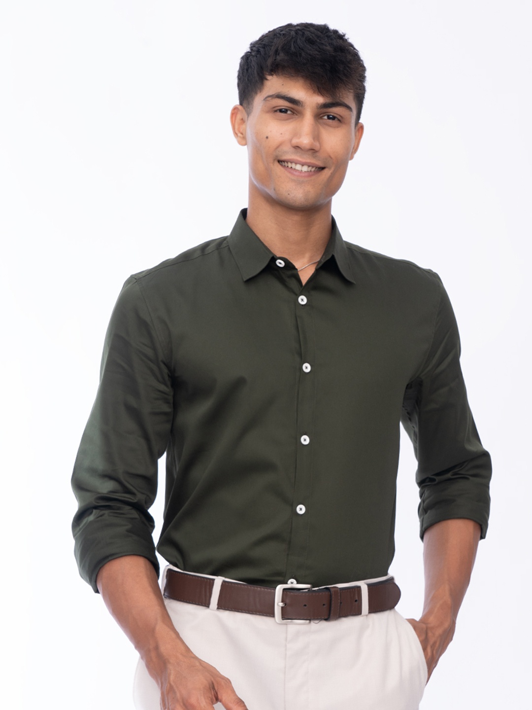 

Wellbi Men Pure Cotton Button Down Classic Shirt, Green
