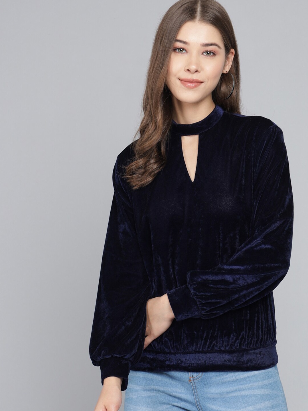 

VAARARO Solid Regular Sleeve Round Neck Top, Blue