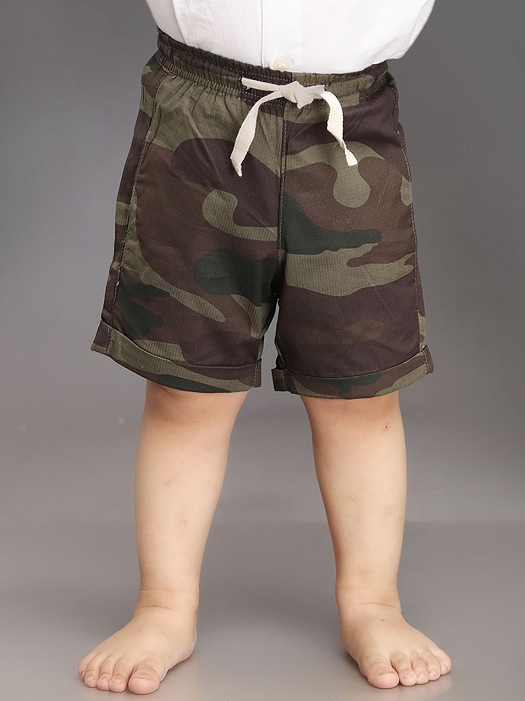 

Biglilpeople Boys Camouflage Printed Cotton Shorts, Green
