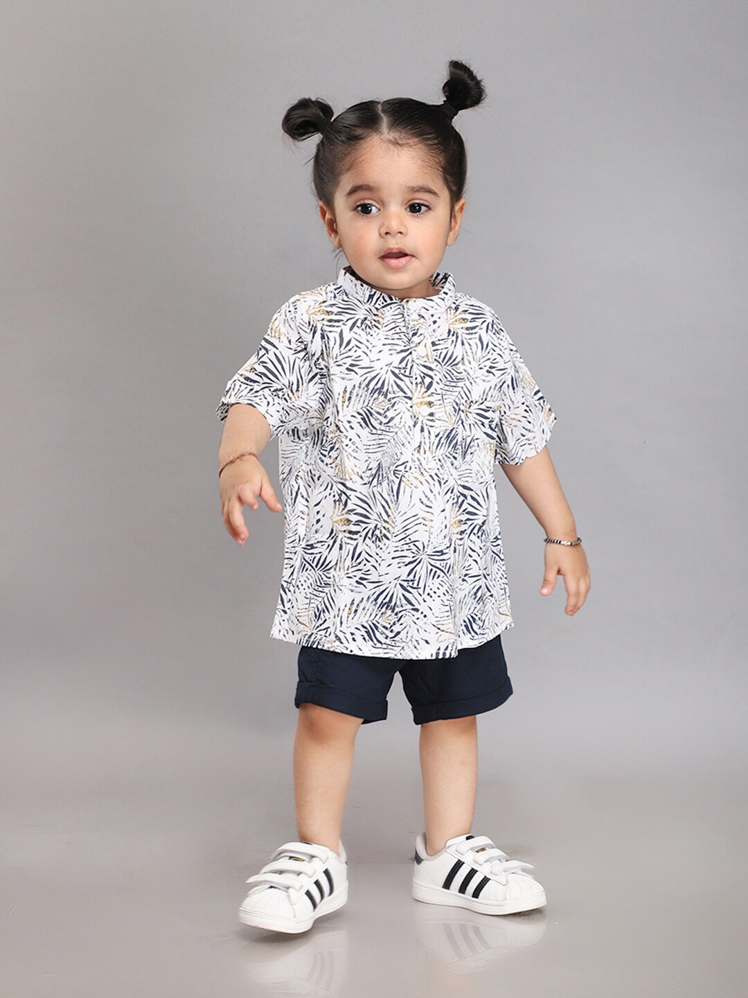 

Biglilpeople Boys Printed Mandarin Collar Pure Cotton Shirt with Shorts, White