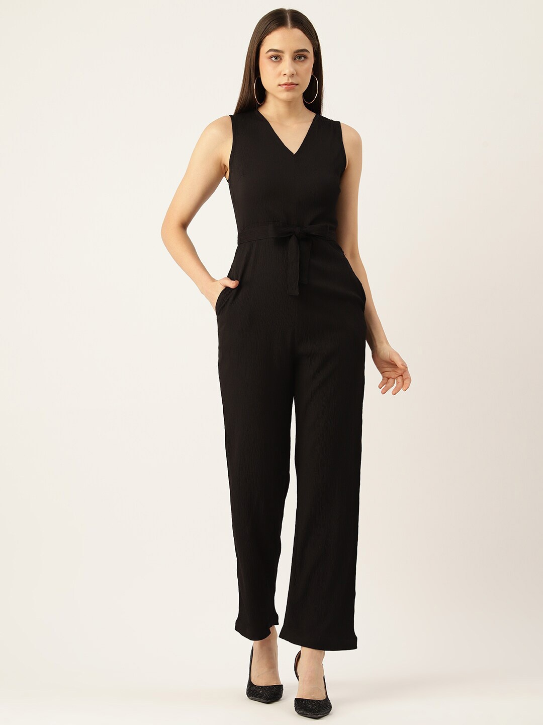 

Sleek Italia V-Neck Basic Jumpsuit, Black