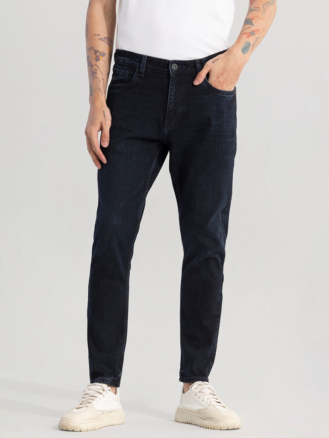 

Snitch Men Smart Skinny Fit Mid-Rise Clean Look Stretchable Jeans, Black