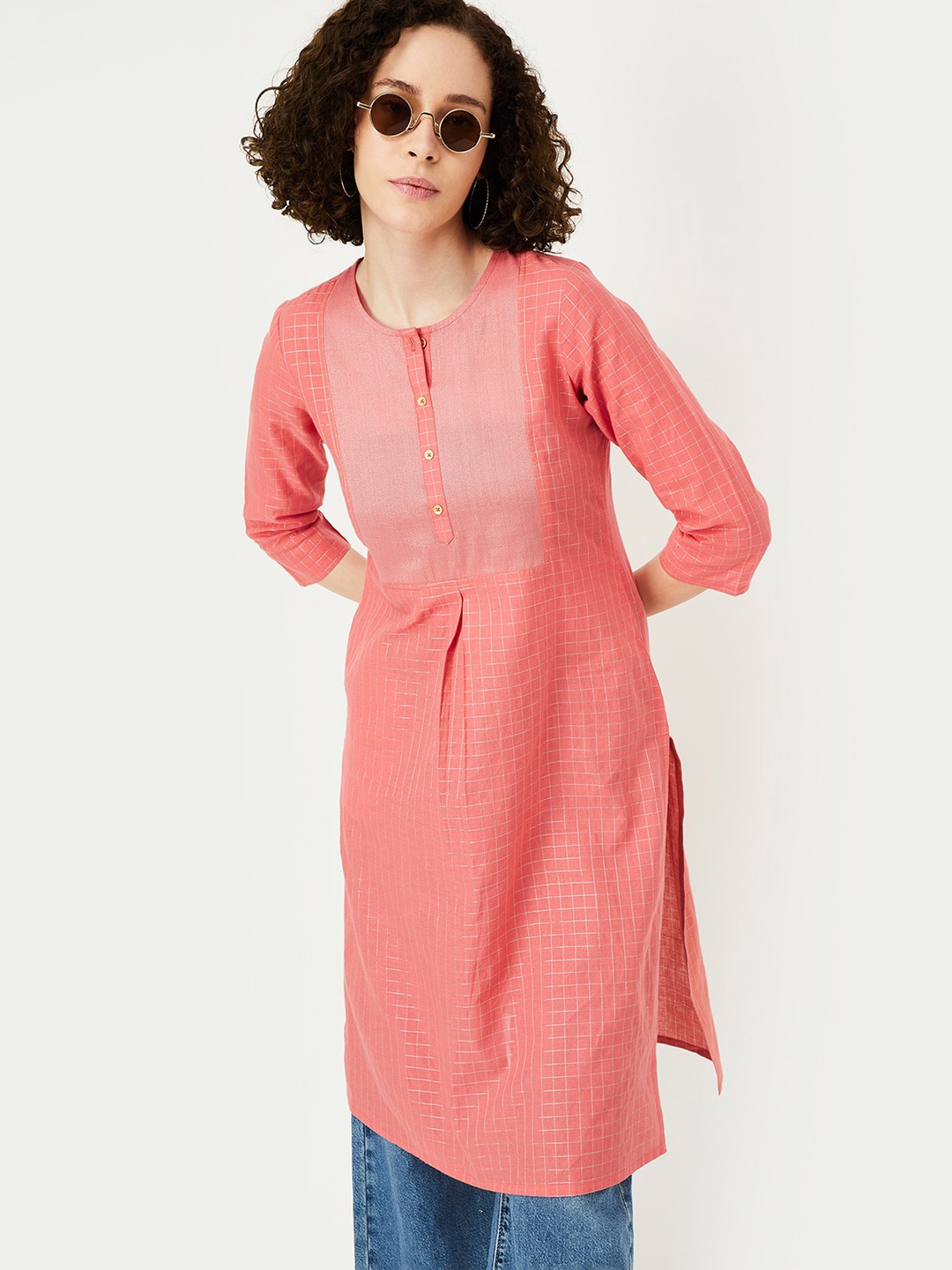 

max Checked Woven Design Cotton Kurta, Red