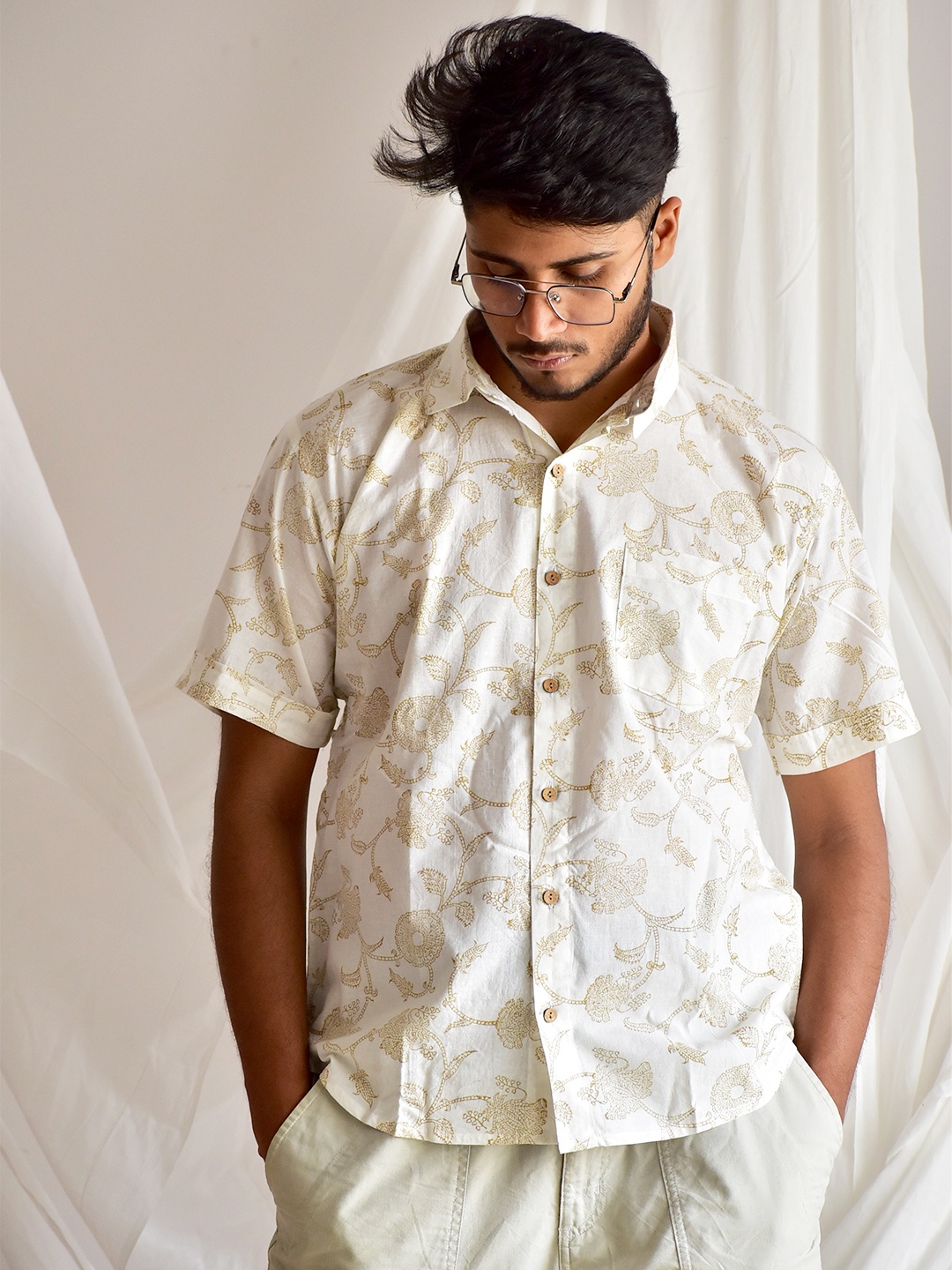 

Sundarii Comfort Floral Printed Cotton Casual Shirt, White