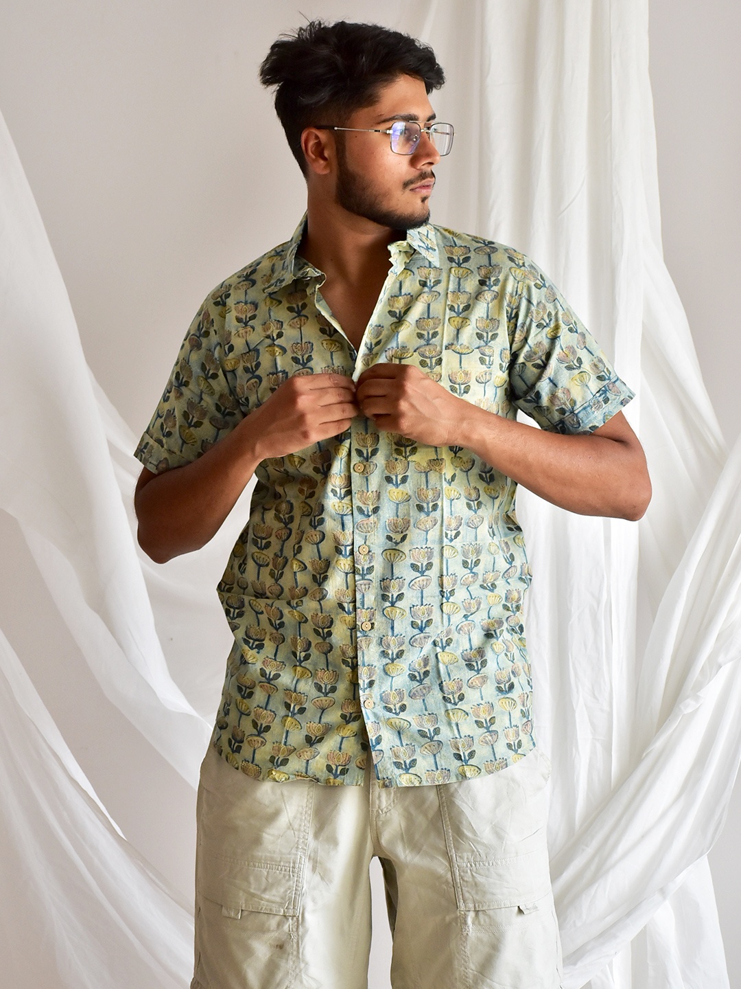 

Sundarii Comfort Floral Printed Short Sleeves Cotton Casual Shirt, Green