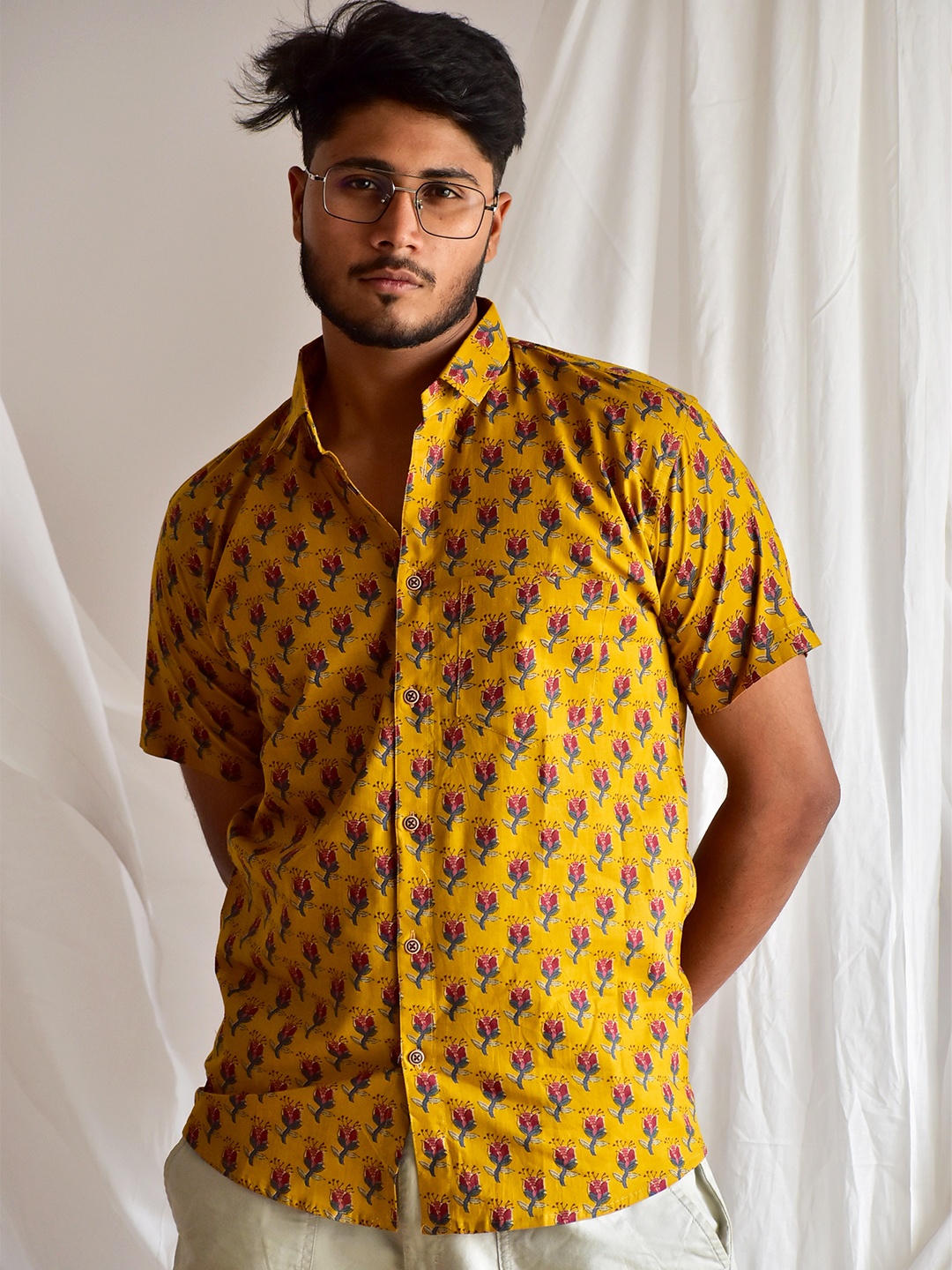 

Sundarii Comfort Printed Cotton Casual Shirt, Yellow