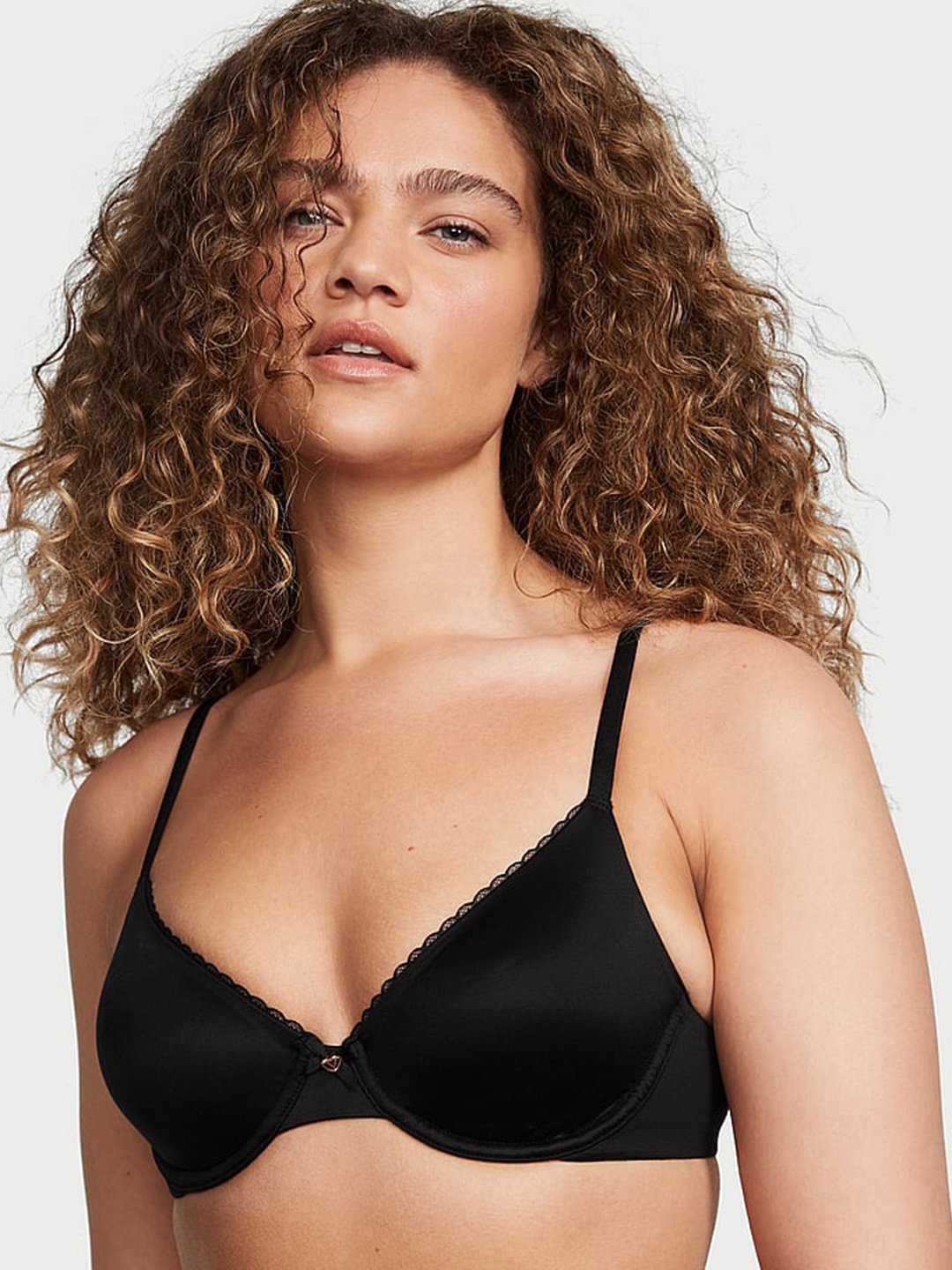 

Victoria's Secret Body by Victoria Lightly Padded All Day Comfort Everyday Bra, Black
