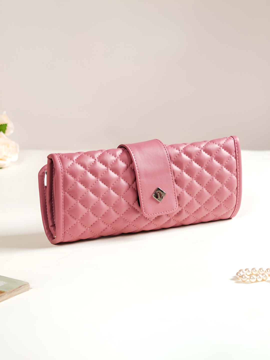 

Nestasia Pink Water Resistant Jewellery Organiser