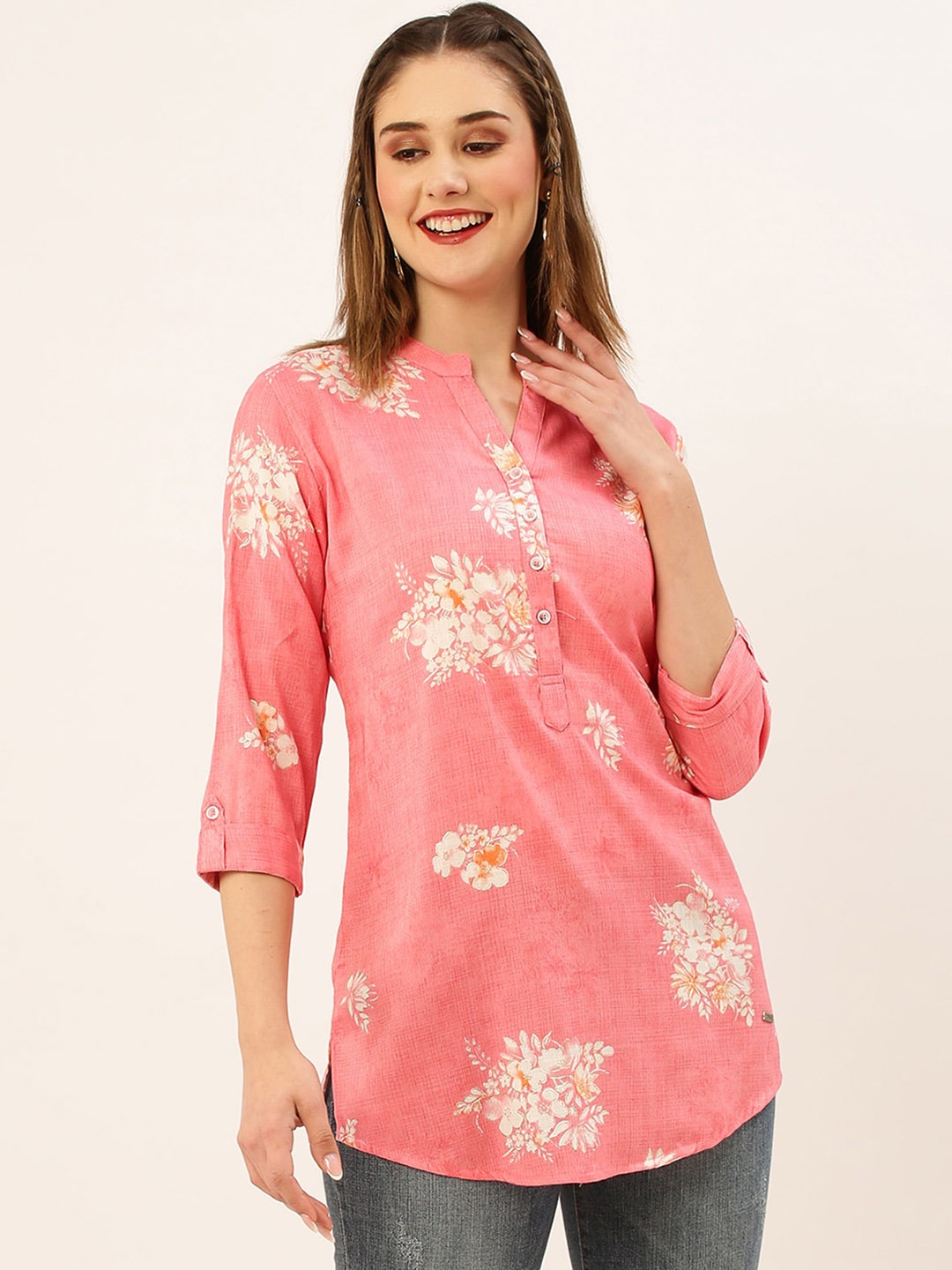 

ODETTE Floral Printed Roll-Up Sleeves Short Kurta, Pink