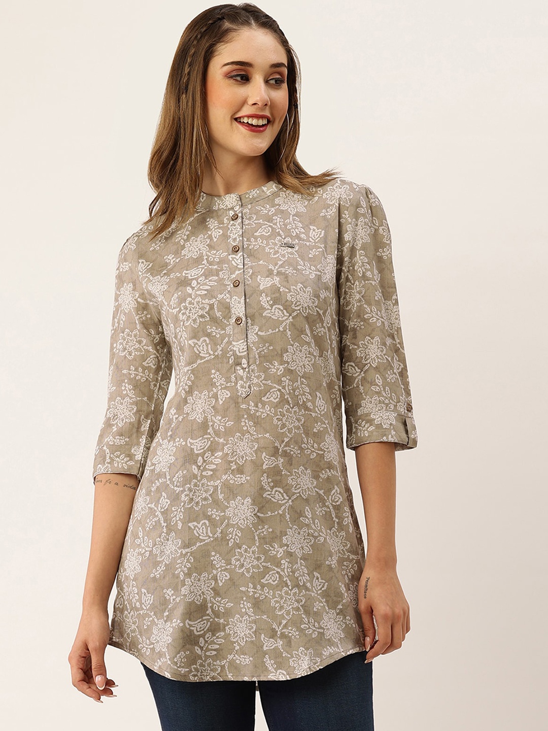 

ODETTE Abstract Printed Mandarin Collar A-Line Kurta, Grey